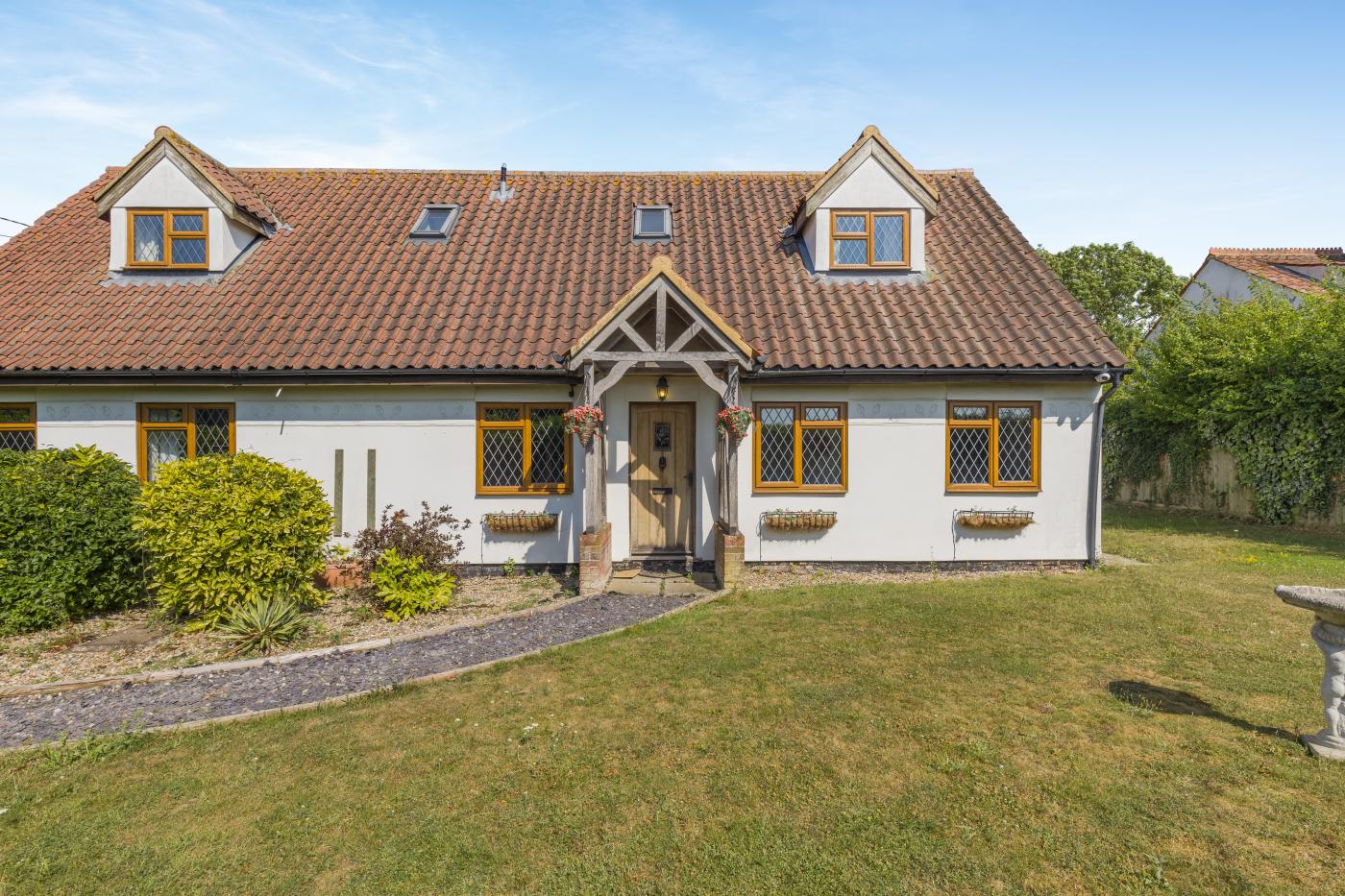 6 Bedroom House in West Wickham