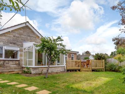 Freshwater, Isle of Wight - Sleeps 6 guests