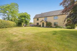Orchard Farmhouse at Grove Farm