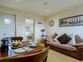 Meadow View - Skendleby