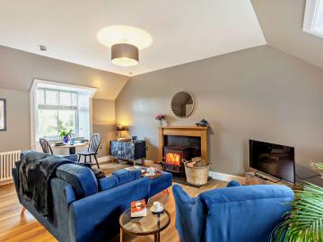 Coach House West - Drummond Castle (OC-90803)