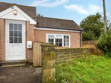 The Wendy House - Freshwater (OC-73929) The Wendy House - Freshwater (OC-73929)