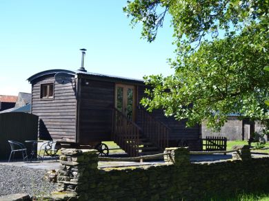Gowan Bank Farm Shepherd's Hut (OC-95349)