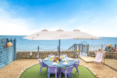 Bonchurch Waterfront Bliss (OC-IC112) Bonchurch Waterfront Bliss (OC-IC112)
