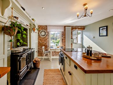 Hideaway Cottage - Brixham (OC-BX036) Hideaway Cottage - Brixham (OC-BX036)
