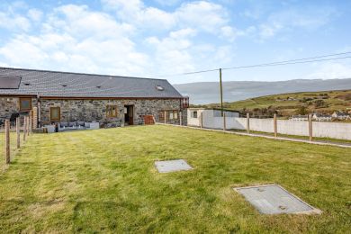 Isaf Rhoslefain (OC-I30763) Isaf Rhoslefain (OC-I30763)
