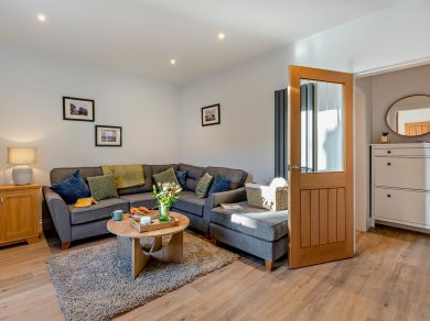 Shedden Cottage (OC-95838)