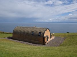 Highland Hot Tub Retreat 3