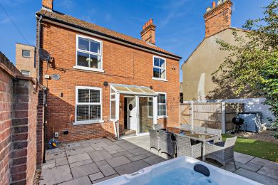 Rose Cottage - Cromer (OC-R30071) Rose Cottage - Cromer (OC-R30071)