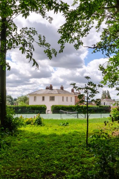 Vere Lodge & Garden Wing (OC-2385) Vere Lodge & Garden Wing (OC-2385)