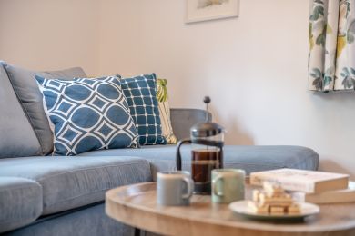 1 River Lane (OC-R28879) 1 River Lane (OC-R28879)