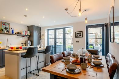 Thorncliffe Mews (OC-T30419)