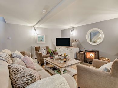 Cowshed Cottage (OC-77617) Cowshed Cottage (OC-77617)