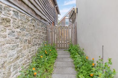 Tansy Cottage (OC-T29563)
