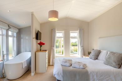 Chestnut Lodge (OC-C45413) Chestnut Lodge (OC-C45413)