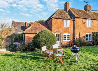 Chapel Cottage - Nacton (OC-C30257)