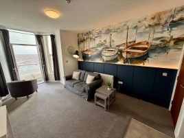 Ocean Retreats - The Bright Studio 5
