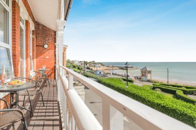 Carlton Bay View (OC-TH005) Carlton Bay View (OC-TH005)