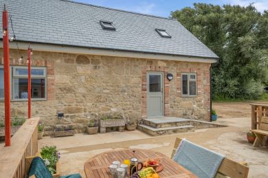 Otter Cottage (OC-O32663)