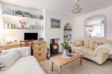 Rose Cottage - Lyme Regis (OC-R34479) Rose Cottage - Lyme Regis (OC-R34479)