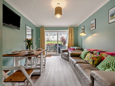 Berties Beach House (OC-90367) Berties Beach House (OC-90367)
