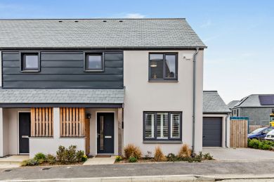 Seaside Retreat (OC-S27415)