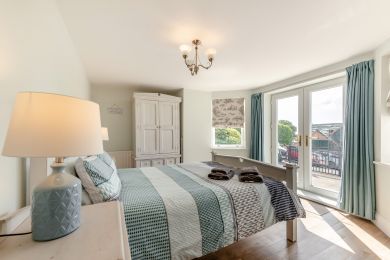 Bryn Y Mor 5 - Tenby (OC-B32277)