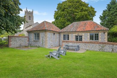 Church Cottage (OC-C46373) Church Cottage (OC-C46373)