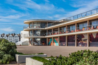 Pebble Beach - Bexhill on Sea (OC-P31788)