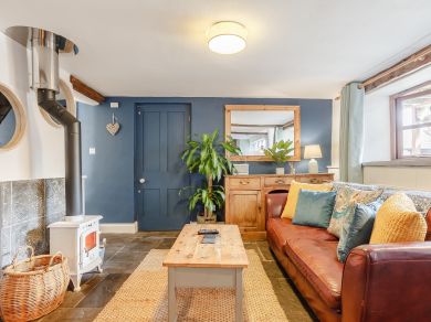Orchard Farm Wedmore - Pippin (OC-51341)
