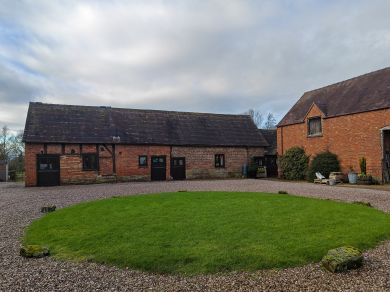The Holt Barn (OC-T30724)
