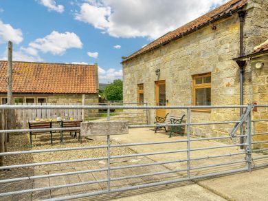 The Granary At Cross Holme Farm (OC-TGCHF)