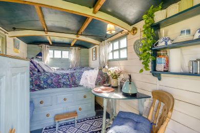 Haven Shepherds Hut (OC-H42437) Haven Shepherds Hut (OC-H42437)