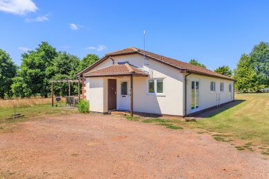 Tyra Cottage (OC-T32248)