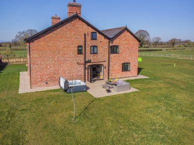 Woodhouse Grange (OC-W30909)