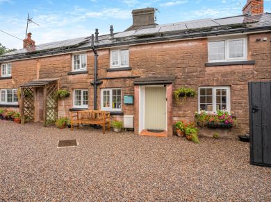 Kidwelly Cottage (OC-43409) Kidwelly Cottage (OC-43409)