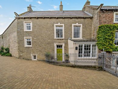 The Pear Tree - Middleham (OC-G0189)