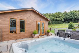 Pine Lodge - Pheasant Fields