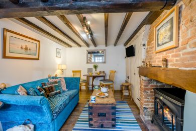 Footpath Cottage (OC-2176) Footpath Cottage (OC-2176)