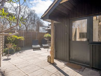 The Studio Barn (OC-87150) The Studio Barn (OC-87150)