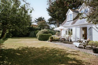 Tamarisk Lodge (OC-L50134) Tamarisk Lodge (OC-L50134)
