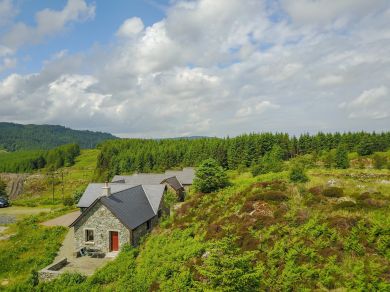 Slate Cottage (OC-CA304) Slate Cottage (OC-CA304)