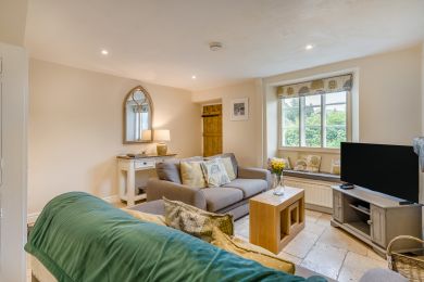Heather Cottage (OC-LR074) Heather Cottage (OC-LR074)