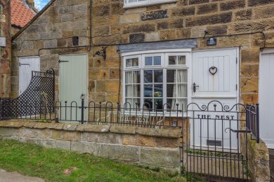 The Nest - Castleton (OC-N30472)