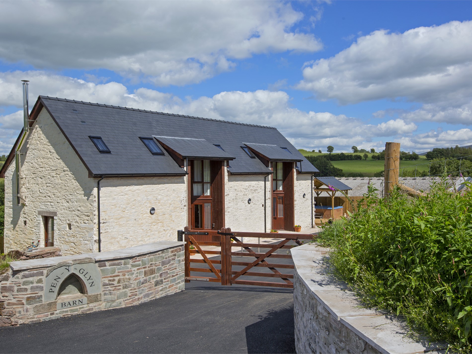 Pen Y Glyn Barn
