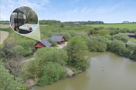 Clovelly Lakes Pheasant Lodge Two