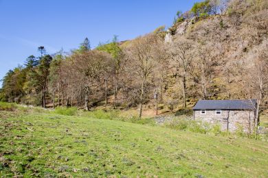 Moel Hebog Barn (OC-M30993)