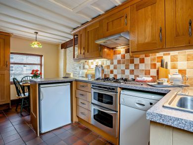 Winnies Hayloft (OC-BN367)