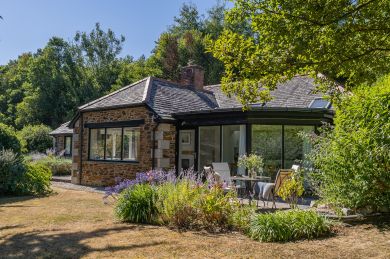 Badger Cottage (OC-L50014) Badger Cottage (OC-L50014)