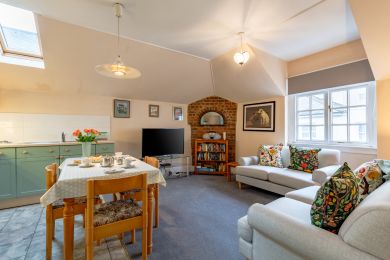 Coachman's Flat (OC-BBBSWE) Coachman's Flat (OC-BBBSWE)